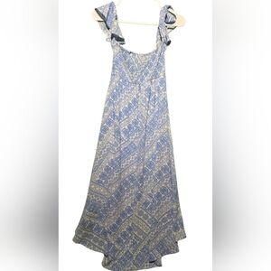 A. Calin Elegant Blue and White Maxi Dress Size Medium PTP 19 - EUC